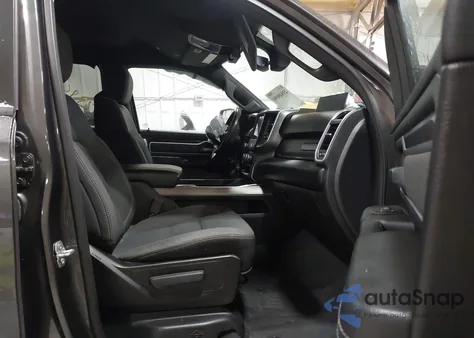 2022 Ram 1500 Big Horn 4X4 6'4 Box из США, поврежденный, VIN 1C6SRFBT3NN180987